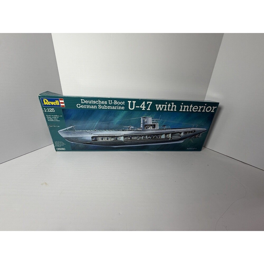 Revell Deutsches U-Boot German Submarine U-41 with interior
